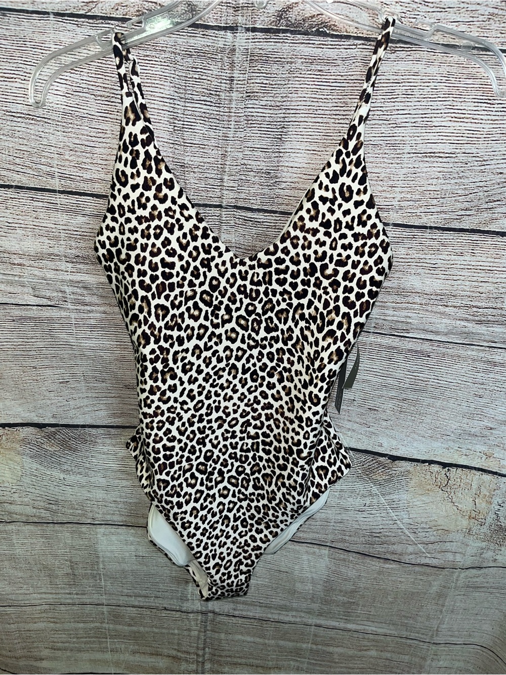 😍 J.Crew NWT Classic Sculpt One-Piece Swimsuit in Beige and Leopard Trim size 6